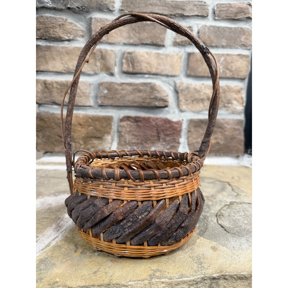 Rustic Handwoven Grapevine and Wicker Basket with Natural Branch Handle‎ Brown